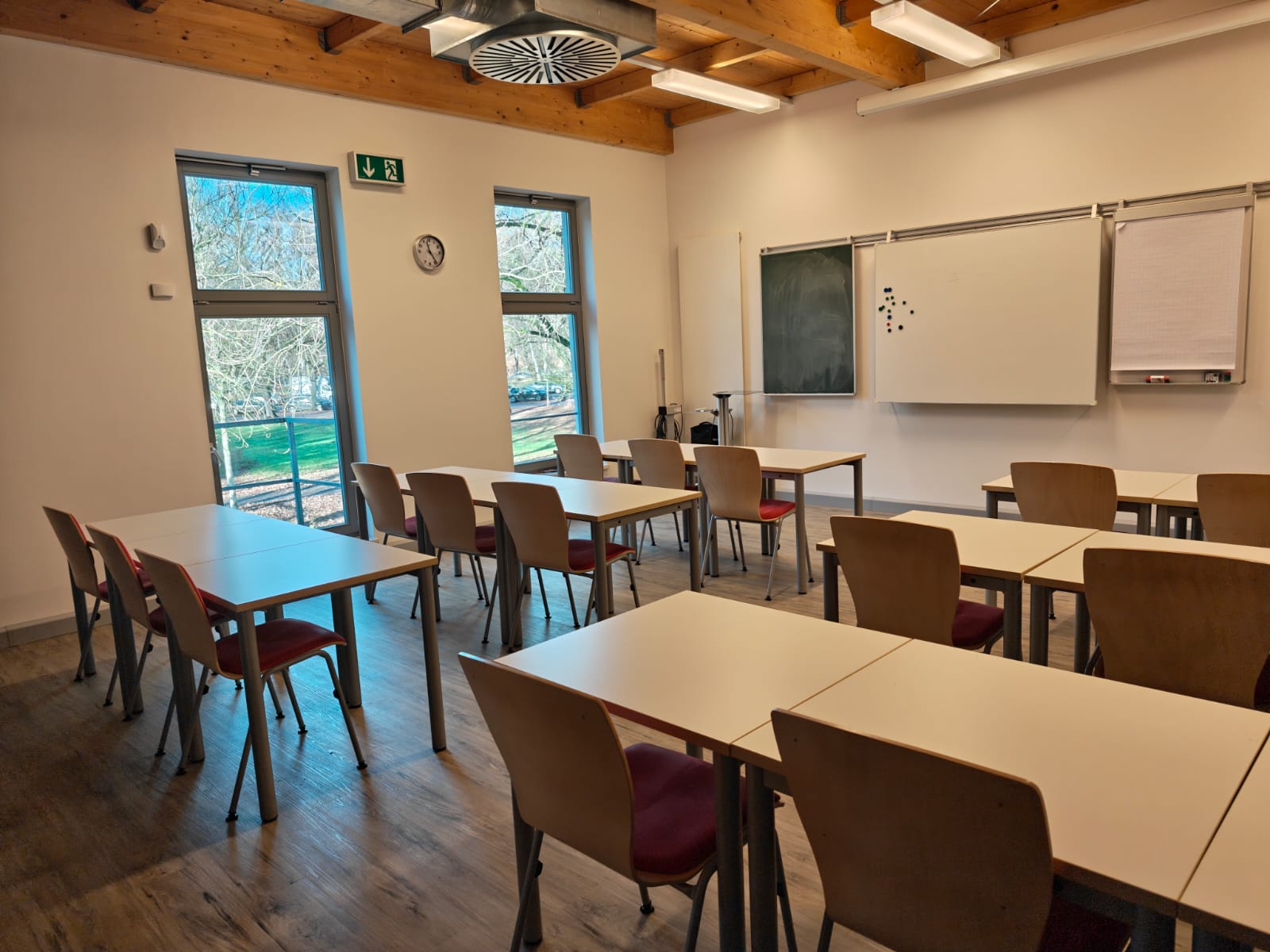 Sanierung Seminar- und Beratungsraum